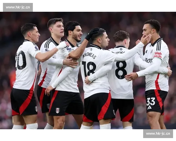 英超赛季焦点战况全面解析球队表现与排名变化